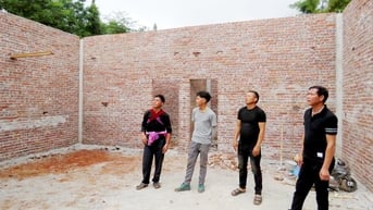 “Tình làng, nghĩa xóm” chung tay xóa nhà tạm