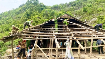 Bảo Lạc sáng tạo trong thực hiện xóa nhà tạm, nhà dột nát - Báo Cao Bằng điện tử