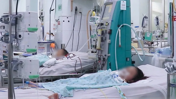 Trẻ ói ra máu, men gan cao gấp 100 lần vì căn bệnh quen thuộc