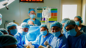 Sản phụ người Singapore được thông tim can thiệp bào thai về nước an toàn