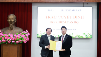 Tiến sĩ, Nghệ sĩ Nhân dân Quốc Hưng: Từ học trò đến người chèo lái Học viện Âm nhạc Quốc gia Việt Nam