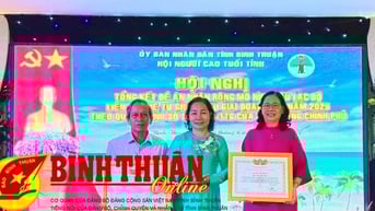 Tổng kết mô hình Câu lạc bộ Liên thế hệ tự giúp nhau