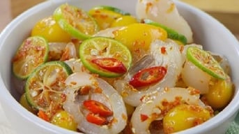 Quả chôm chôm chính vụ giá siêu rẻ chỉ từ 30k/kg, bất ngờ với 3 món ngon chế biến hấp dẫn ngày hè