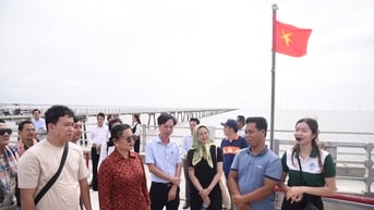 Đoàn công tác Bộ Văn hóa và Nghệ thuật Campuchia tham quan các điểm du lịch, văn hóa tại Bạc Liêu