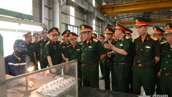 Thượng tướng Phạm Hoài Nam, thăm và làm việc tại Nhà máy Z125