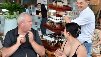 Du lịch sôi động mùa hè
