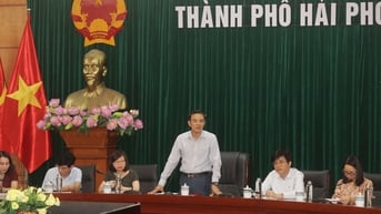 Ban Pháp chế HĐND thành phố thẩm tra hồ sơ trình Kỳ họp thứ 26 (chuyên đề) HĐND thành phố khóa XVI