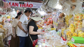 Đẩy mạnh phát triển thị trường trong nước, kích cầu tiêu dùng