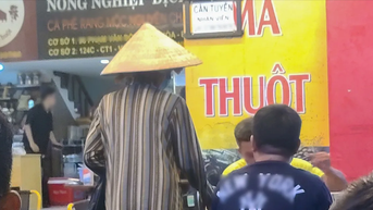 Nha Trang tái diễn tình trạng người lang thang xin ăn