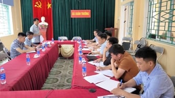 Khảo sát lựa chọn địa bàn thực hiện mô hình phân loại, thu gom, xử lý chất thải rắn sinh hoạt tại Bảo Lạc    - Báo Cao Bằng điện tử
