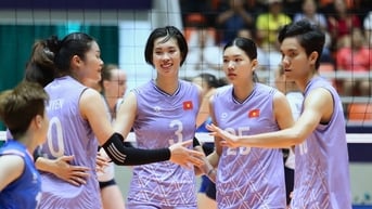 Áp đảo Kazakhstan, bóng chuyền nữ Việt Nam lần thứ 3 liên tiếp vào chung kết AVC Nations Cup