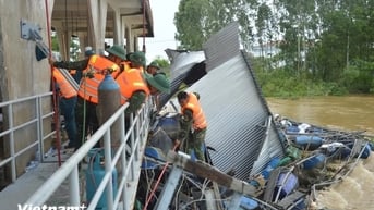 Quân đội huy động lực lượng ứng phó sự cố khẩn cấp tại đập An Trạch
