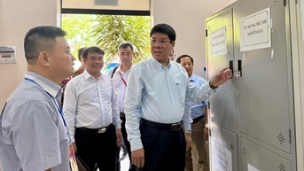 Đề thi, chấm thi tốt nghiệp THPT khi đã sáp nhập tỉnh sẽ ra sao?