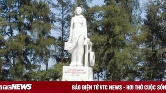 Nữ tình báo huyền thoại mang theo 30kg thuốc nổ đánh chìm tàu chiến của địch