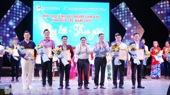 Chung kết trao giải Hội thi Tiếng hát người làm báo tỉnh Bến Tre năm 2025