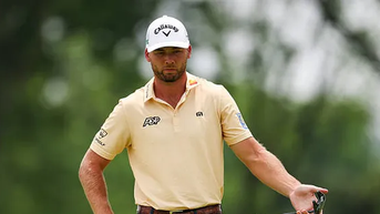 Sam Burns bứt phá với vòng 65 gậy, vươn lên dẫn đầu US Open