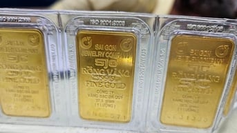 Bất ngờ giá vàng trong nước