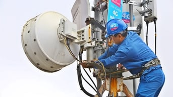 Mạng VinaPhone bị sự cố, nhiều thuê bao tê liệt không thể liên lạc