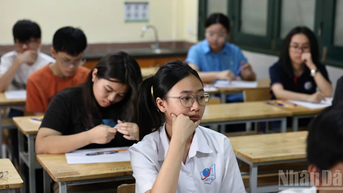 Bộ Giáo dục và Đào tạo sẽ điều chỉnh một số nội dung trong Chương trình giáo dục phổ thông và sách giáo khoa