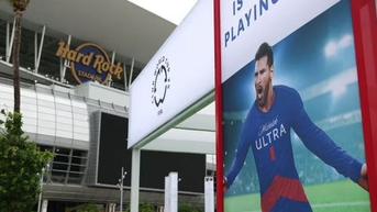 Nhiệt độ cao gây nguy hiểm cho cầu thủ và người hâm mộ tại World Cup các CLB 2025