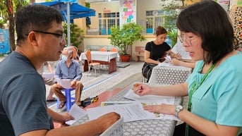 Tuyển sinh đầu cấp tại TP.HCM: Thắc mắc hỏi ai khi không còn quận, huyện?