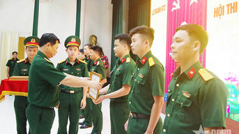 Lữ đoàn 972 bế mạc hội thi cán bộ giảng dạy chính trị năm 2025