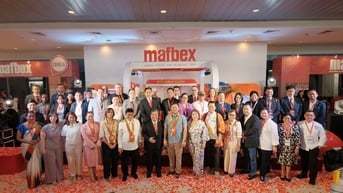 Gian hàng thương vụ tại Triển lãm Mafbex thu hút nhiều khách thăm quan