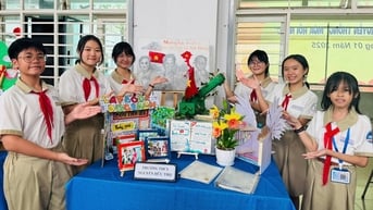 Chậm công bố đề, đáp án khảo sát lớp 6: Phụ huynh bức xúc, phòng GD-ĐT nói gì?