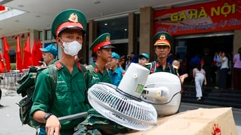 Hành trang đặc biệt chiến sĩ mang ra Thủ đô luyện tập diễu binh Quốc khánh 2/9