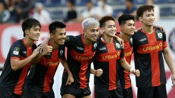 CLB Ninh Bình đổi tên, thay HLV nội bằng ‘tướng’ ngoại: Đua vô địch V-League ngay từ bây giờ!