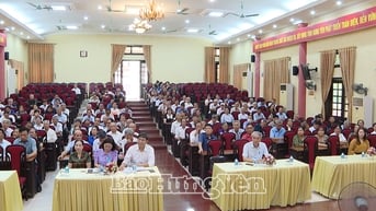 Khai giảng lớp bồi dưỡng lý luận chính trị và kỹ năng nghiệp vụ cho cán bộ người cao tuổi cấp cơ sở