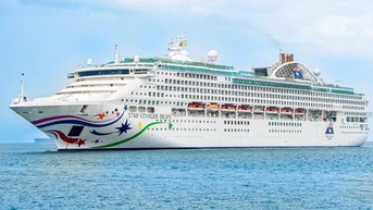 Tàu 5 sao Star Voyager đón khách du lịch từ Thành phố Hồ Chí Minh đến Singapore