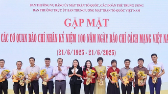 Đảng ủy Mặt trận Tổ quốc, các đoàn thể Trung ương gặp mặt các cơ quan báo chí