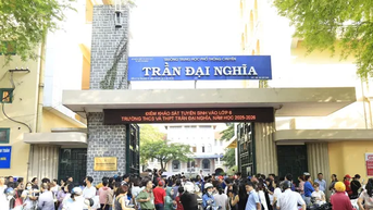 Cận cảnh cuộc đua tranh suất vào lớp 6 'căng' hơn tuyển sinh đại học ở TPHCM