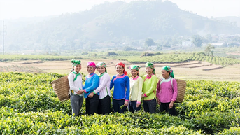 Thu hẹp bất bình đẳng kép, kiến tạo phát triển bền vững ở những vùng dân tộc thiểu số
