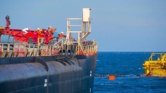 Cổ phiếu "đại gia" Petrolimex, PV GAS tăng trần giữa chiến sự Trung Đông