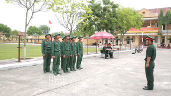 Nâng cao chất lượng huấn luyện, sẵn sàng chiến đấu ở Trung đoàn 180