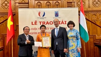 Hành trình kết nối tâm hồn của hàng trăm phụ nữ Việt xa xứ