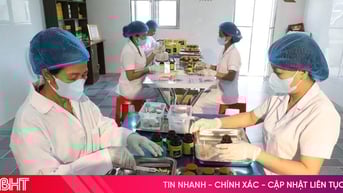 Viên nang nhung hươu thảo mộc đầu tiên ở Hương Sơn đạt OCOP 3 sao