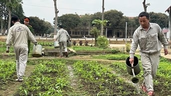 Hướng về nẻo thiện!