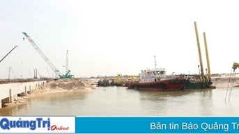 Yêu cầu quản lý, giám sát khoảng 60.000 m3 cát nạo vét từ Dự án Khu bến cảng Mỹ Thủy