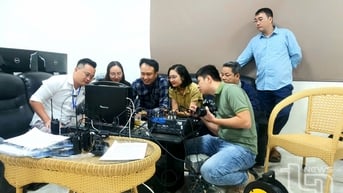 AI hỗ trợ làm báo và “ai” cũng có thể làm báo
