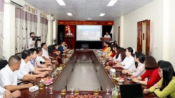 Gặp mặt kỷ niệm 100 năm Ngày Báo chí Cách mạng Việt Nam