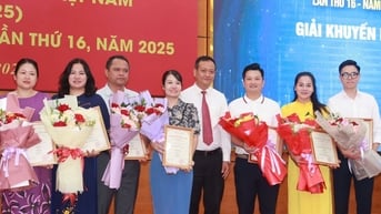 Tác phẩm “Phù sa sẽ chữa lành những vết thương của núi rừng Tây Bắc” đạt giải Báo chí Lào Cai lần thứ 16