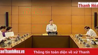 Đoàn ĐBQH Thanh Hóa thảo luận tại tổ về dự án Luật Đường sắt (sửa đổi)