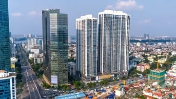 Đất nền chững lại, chung cư hút khách