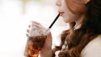 Từ trà sữa, nước ngọt đến bệnh tật bủa vây
