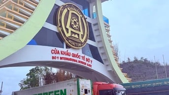 Kiên quyết giữ 'cánh cửa' Tây Nguyên: Hải quan đẩy mạnh ngăn buôn lậu, chống ma túy