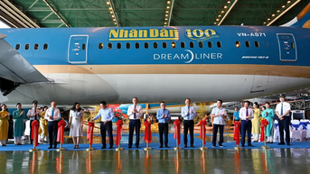 Ra mắt chiếc máy bay đặc biệt mang biểu trưng “100 năm Báo chí Cách mạng Việt Nam”