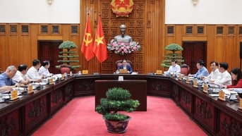 Thủ tướng: Luật Thương mại điện tử cần vừa quản lý được, vừa kiến tạo phát triển